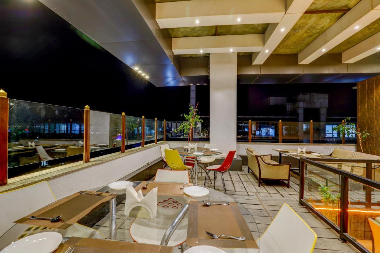 Hotel Shree Nanda Udajpur Zewnętrze zdjęcie