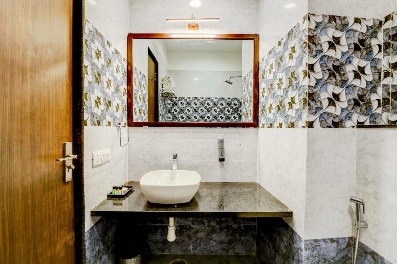 Hotel Shree Nanda Udajpur Zewnętrze zdjęcie