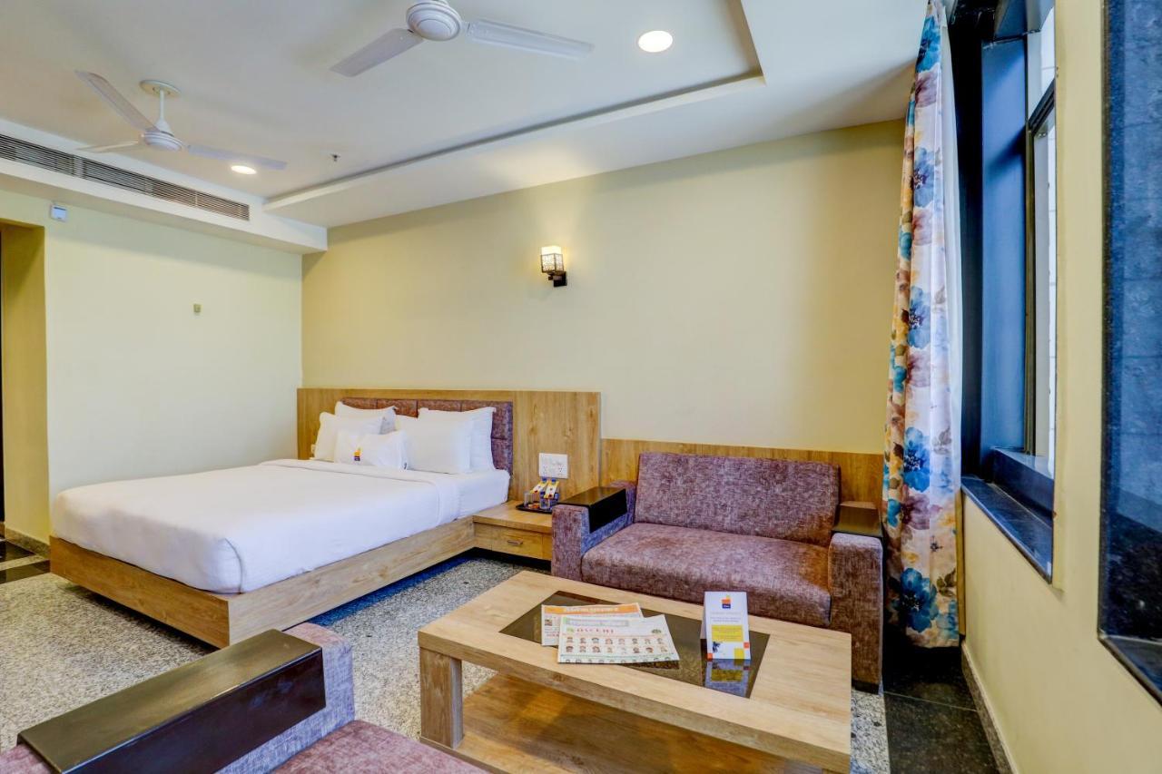 Hotel Shree Nanda Udajpur Zewnętrze zdjęcie